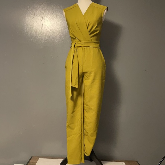 Jumpsuit - Picture 7 of 7